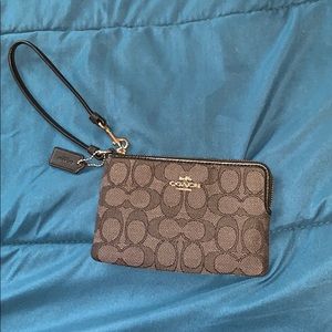 NWOT coach wristlet